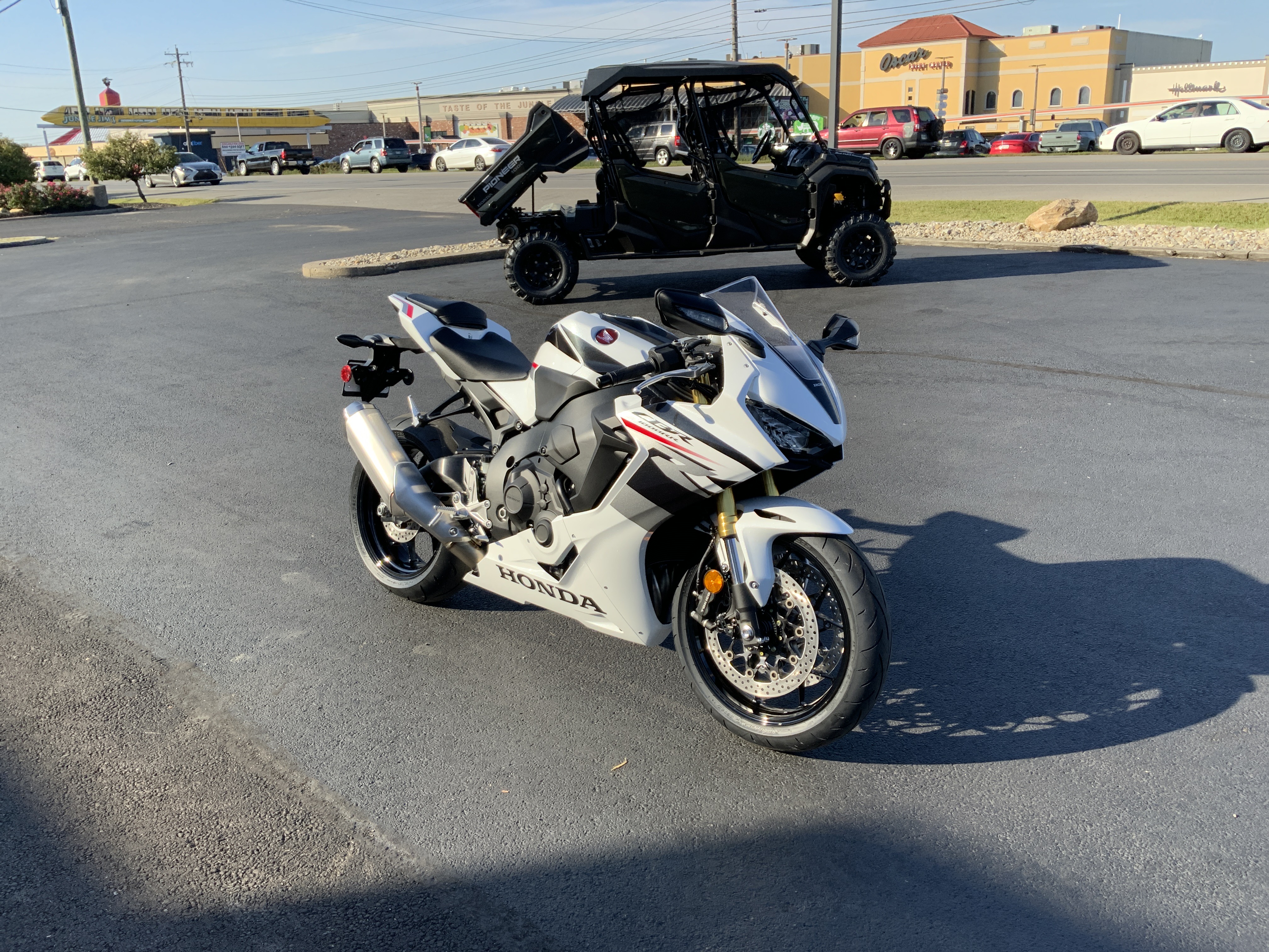 2026 Honda CBR1000RR - Photo 5